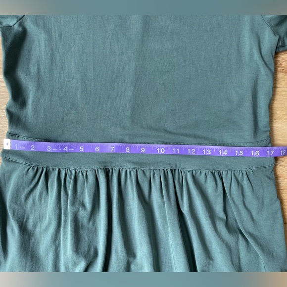 Lands’ End Sage Green Dress Size Medium in Excellent Condition - Picture 8 of 10